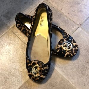 Michael kors leopard flats 9.5
